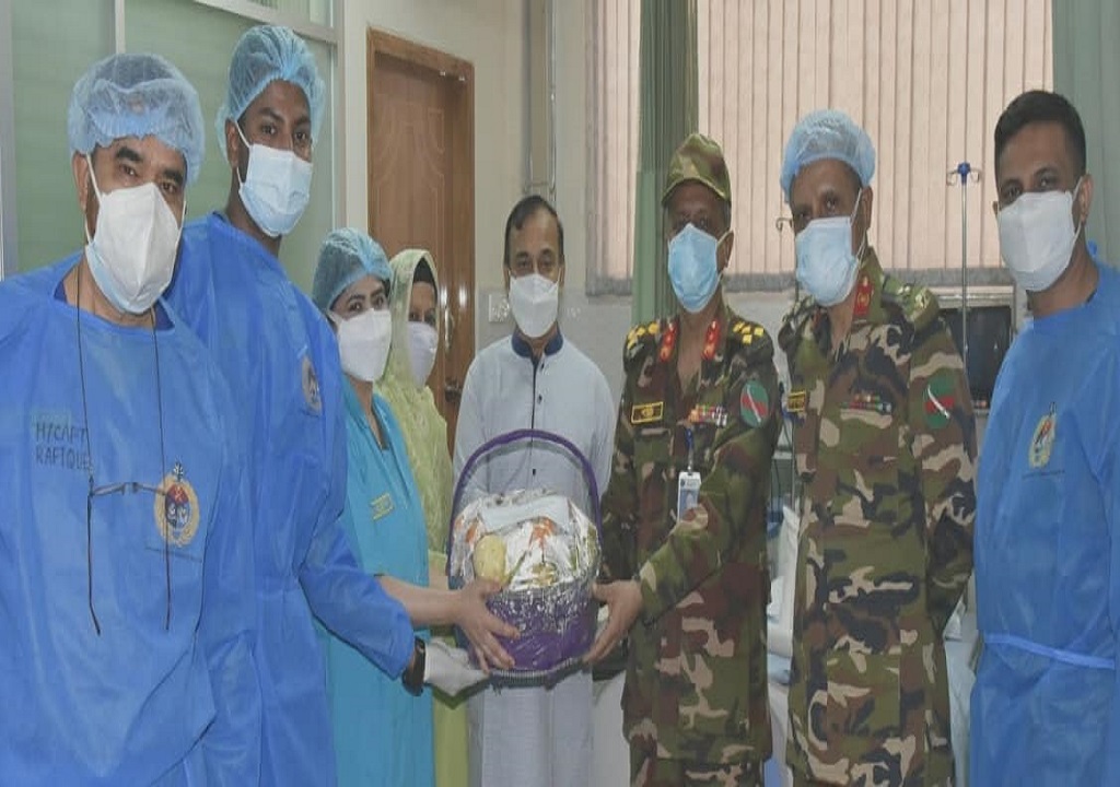 সুস্থ হয়ে বাসায় ফিরলেন প্রতিমন্ত্রী জাহিদ ফারুক