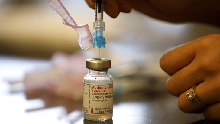 ১৮ বছর বয়সি শিক্ষার্থীদের টিকা নিবন্ধন শুরু