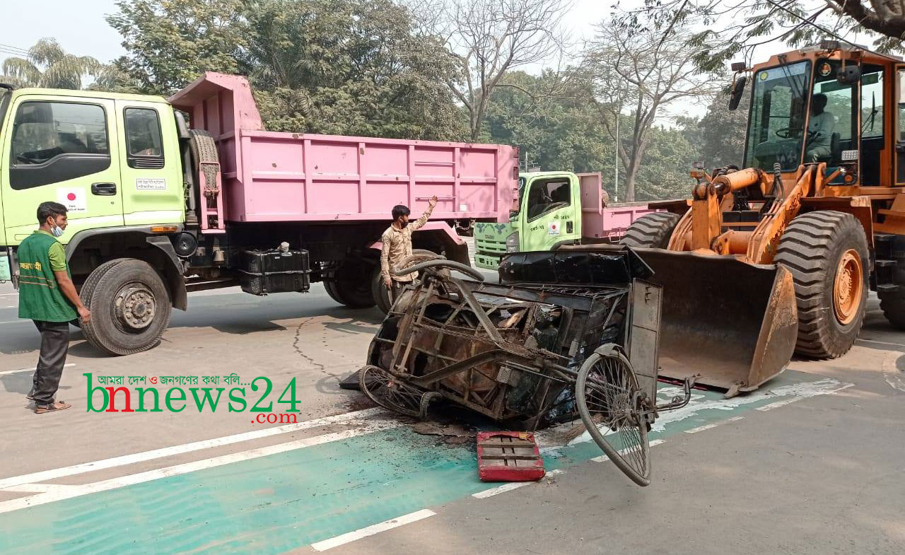 রাজধানীতে সাইকেল লেন থেকে অবৈধ স্থাপনা উচ্ছেদ