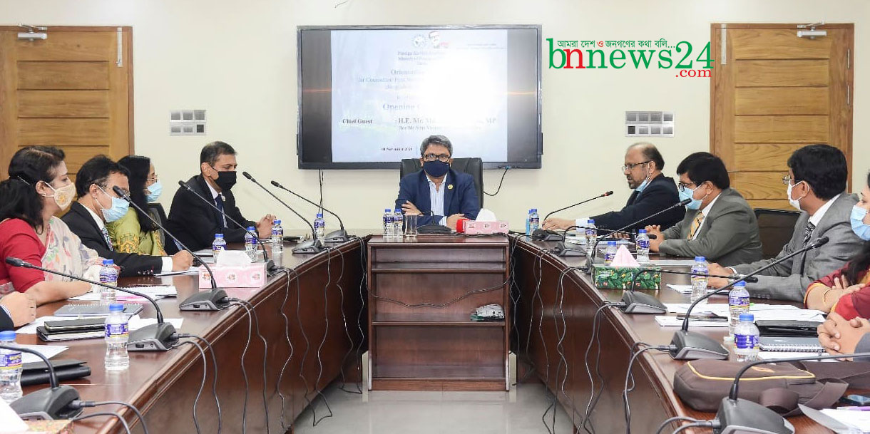 প্রবাসীদের কেউ যেন সেবা না পেয়ে ফেরত না যান: শাহরিয়ার আলম