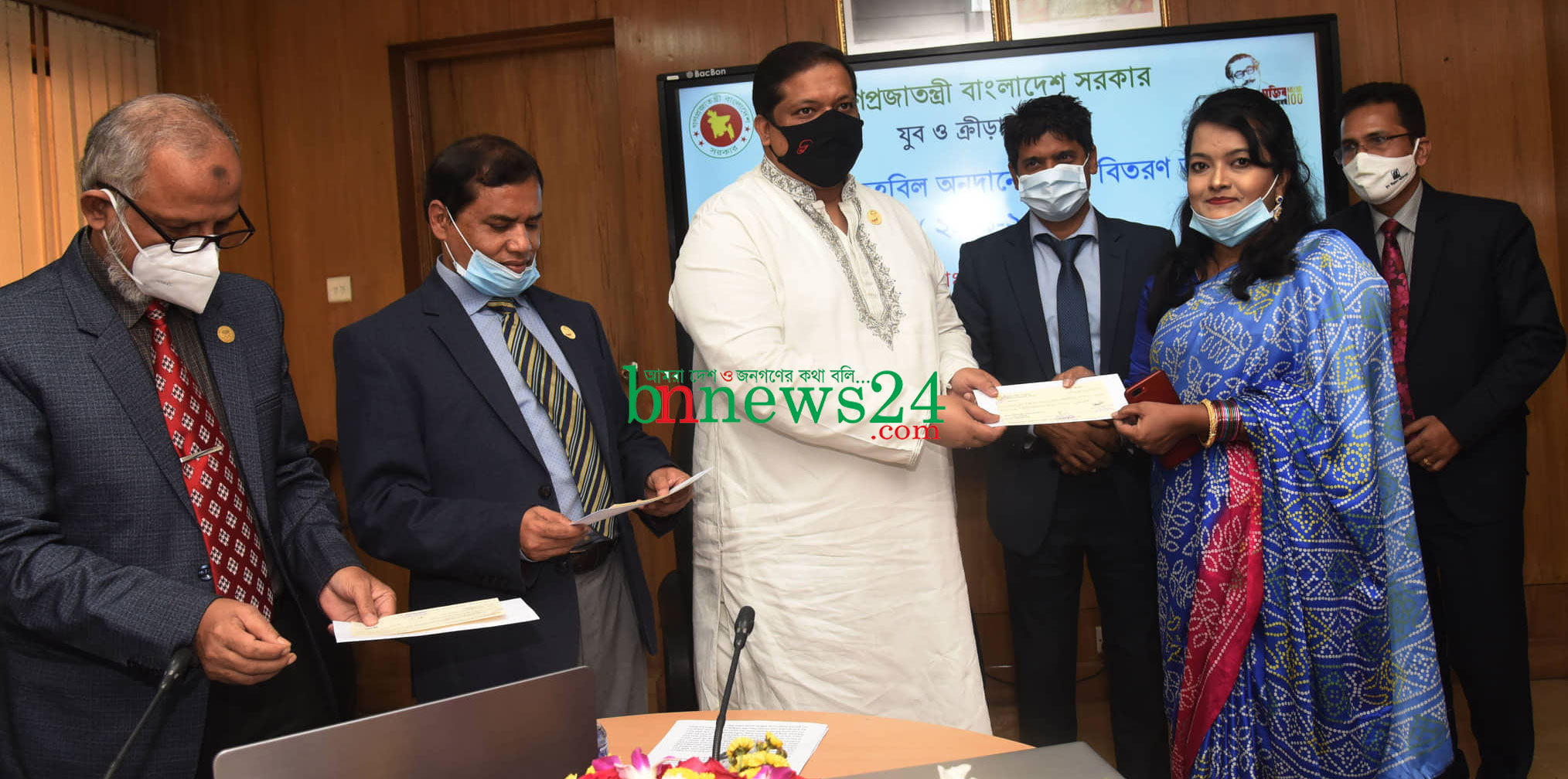 দেশের ৭৩৪ যুব সংগঠনকে তিন কোটি টাকার অনুদান