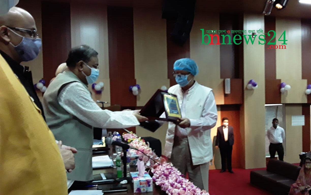 সকল প্রতিবন্ধকতা উপড়ে ফেলে দেশ আজ এগিয়ে যাচ্ছে