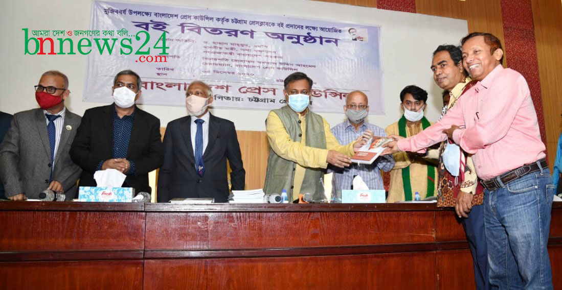 কোন ইস্যুতেই বঙ্গবন্ধুর অবমাননা সহ্য করা হবে না: তথ্যমন্ত্রী