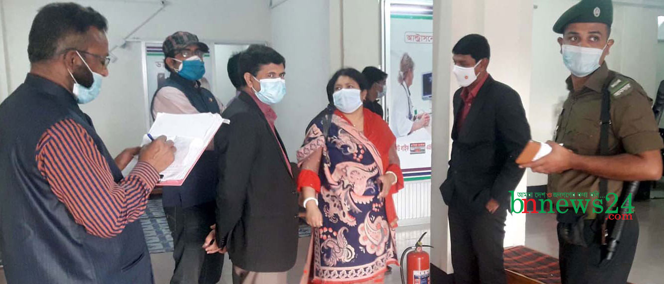 মণিরামপুরে ডায়াগনস্টিক সেন্টার-ক্লিনিকে ভ্রাম্যমাণ আদালতের অভিযান