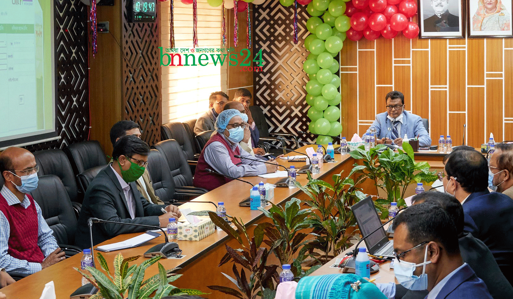 
ভূমি অফিসকে মানুষের আস্থার জায়গায় পরিণত করতে হবে: ভূমি সচিব