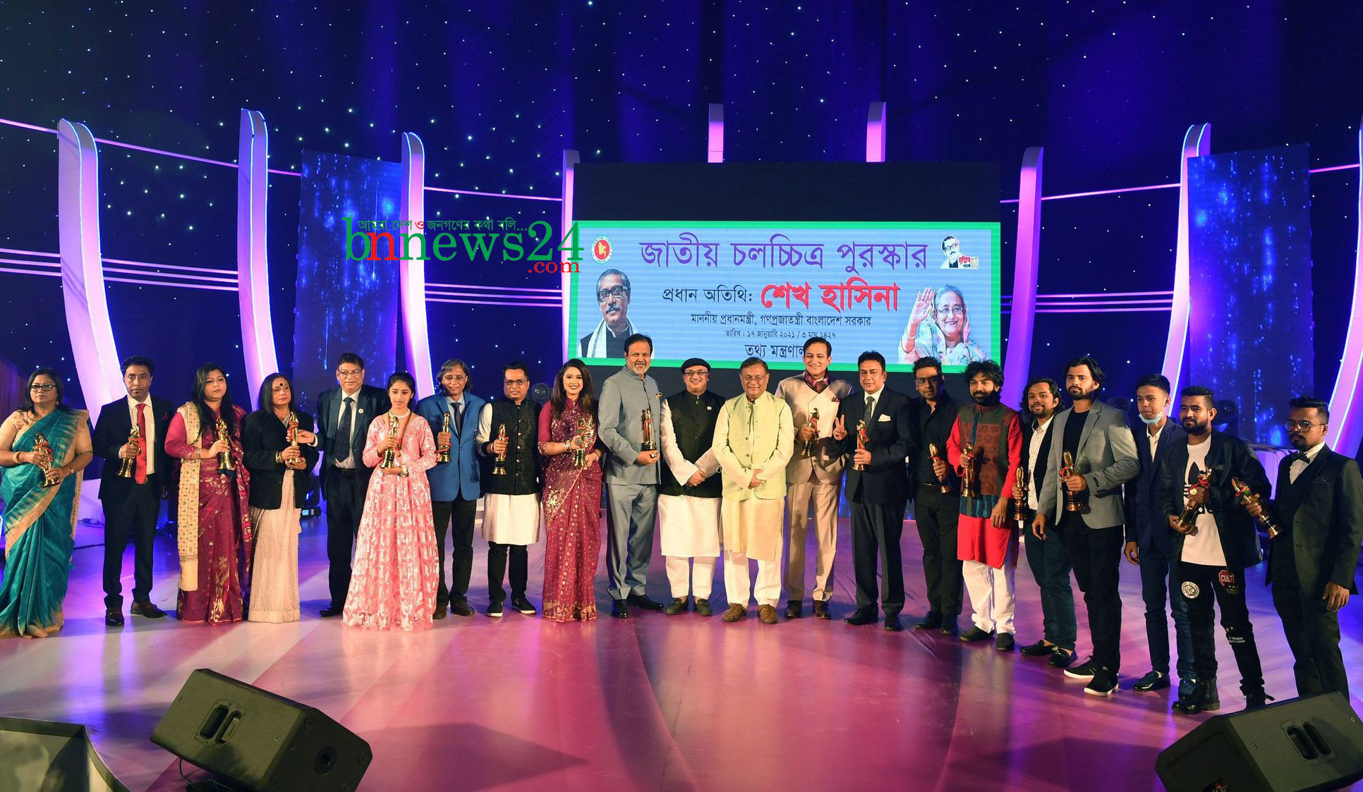 বঙ্গবন্ধুর হাতে প্রতিষ্ঠিত চলচ্চিত্র শিল্পে প্রাণ সঞ্চার করছেন প্রধানমন্ত্রী