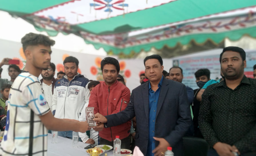 আমিনবাজারে মুজিববর্ষের ফাইনাল খেলা অনুষ্ঠিত