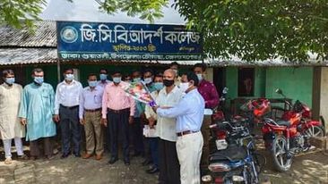 জিসিবি কলেজ পরিদর্শন বিটিআরসি ভাইস চেয়ারম্যানের