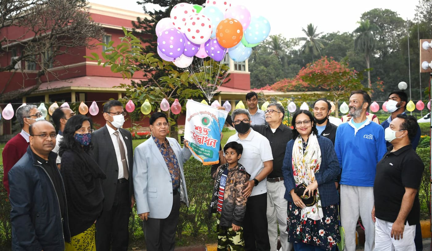 ব্যাডমিন্টন খেলা শারীরিক সুস্থতা ও রোগ প্রতিরোধ ক্ষমতা বৃদ্ধি করে: পররাষ্ট্রমন্ত্রী 