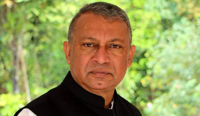  ওবায়দুল কাদেরকে রাজাকার ফ্যামিলির লোক বললেন এমপি একরামুল