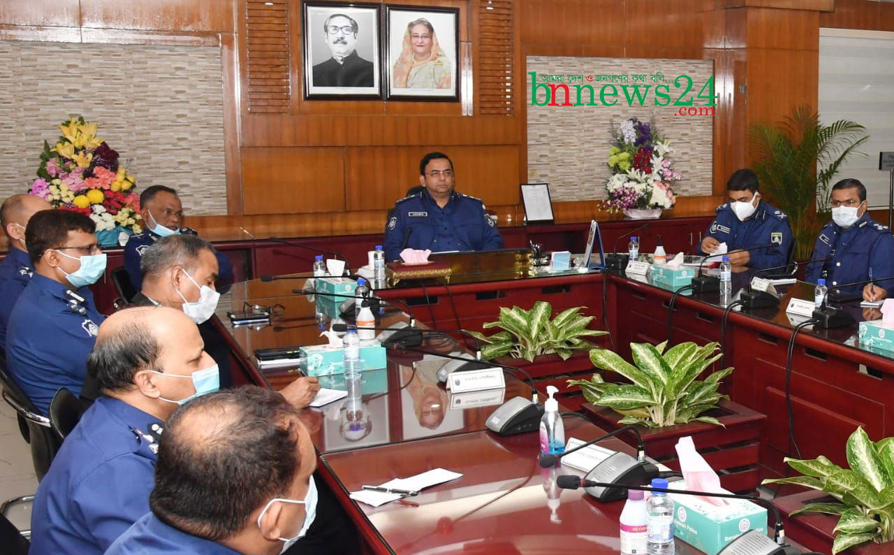 পুলিশ সুপারদেরকে 'রোল মডেল' হওয়ার তাগিদ আইজিপি'র