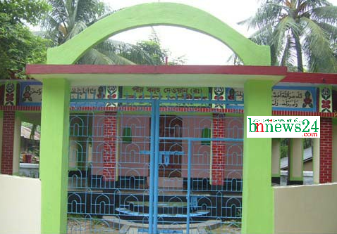 এবার চৌগাছায় শতাব্দী প্রাচীন পীর বলুহ (রহ) মেলা নিয়ে দোলাচলে এলাকাবাসী