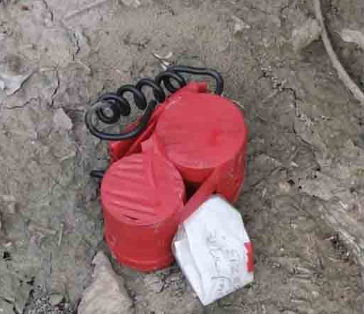 মণিরামপুর পৌর এলাকা থেকে তিনটি বোমা উদ্ধার