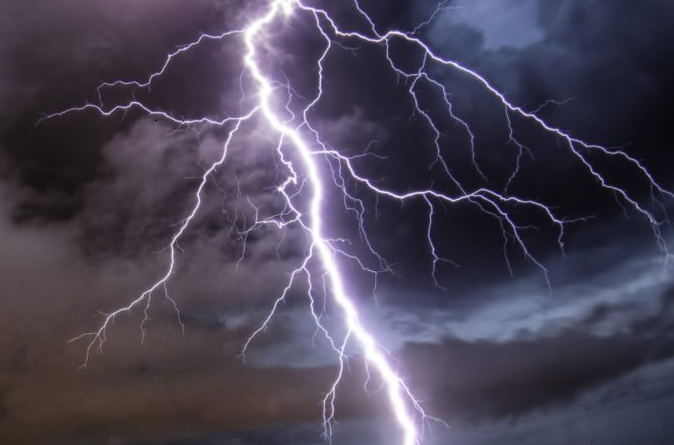 রাঙ্গাবালীতে বজ্রপাতে চার জেলে আহত