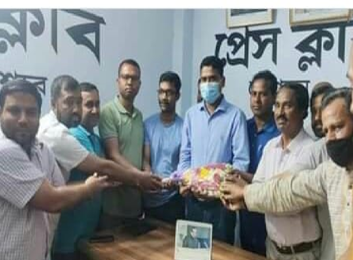 চৌগাছায় নবাগত ওসির সাথে সাংবাদিকদের মতবিনিময়