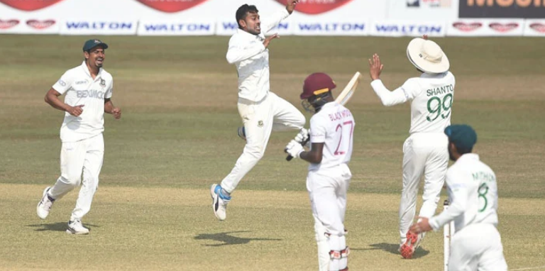 মেহেদীর ঝড়ে দিশেহারা ওয়েস্ট ইন্ডিজ