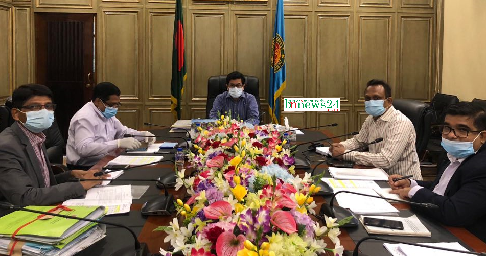 ৫ অক্টোবর থেকে ব্যাটারি-ইঞ্জিন চালিত রিক্সা-ভ্যানের বিরুদ্ধে অভিযান শুরু : মেয়র তাপস