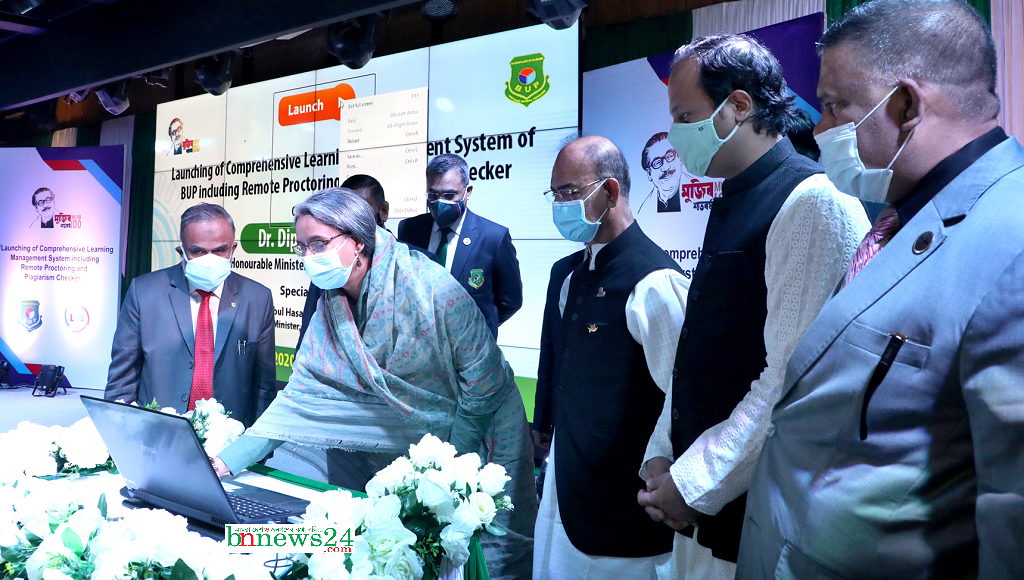 করোনা শিক্ষাকে এক চরম অনিশ্চয়তার দিকে ঠেলে দিয়েছে : ডাঃ দীপু মনি