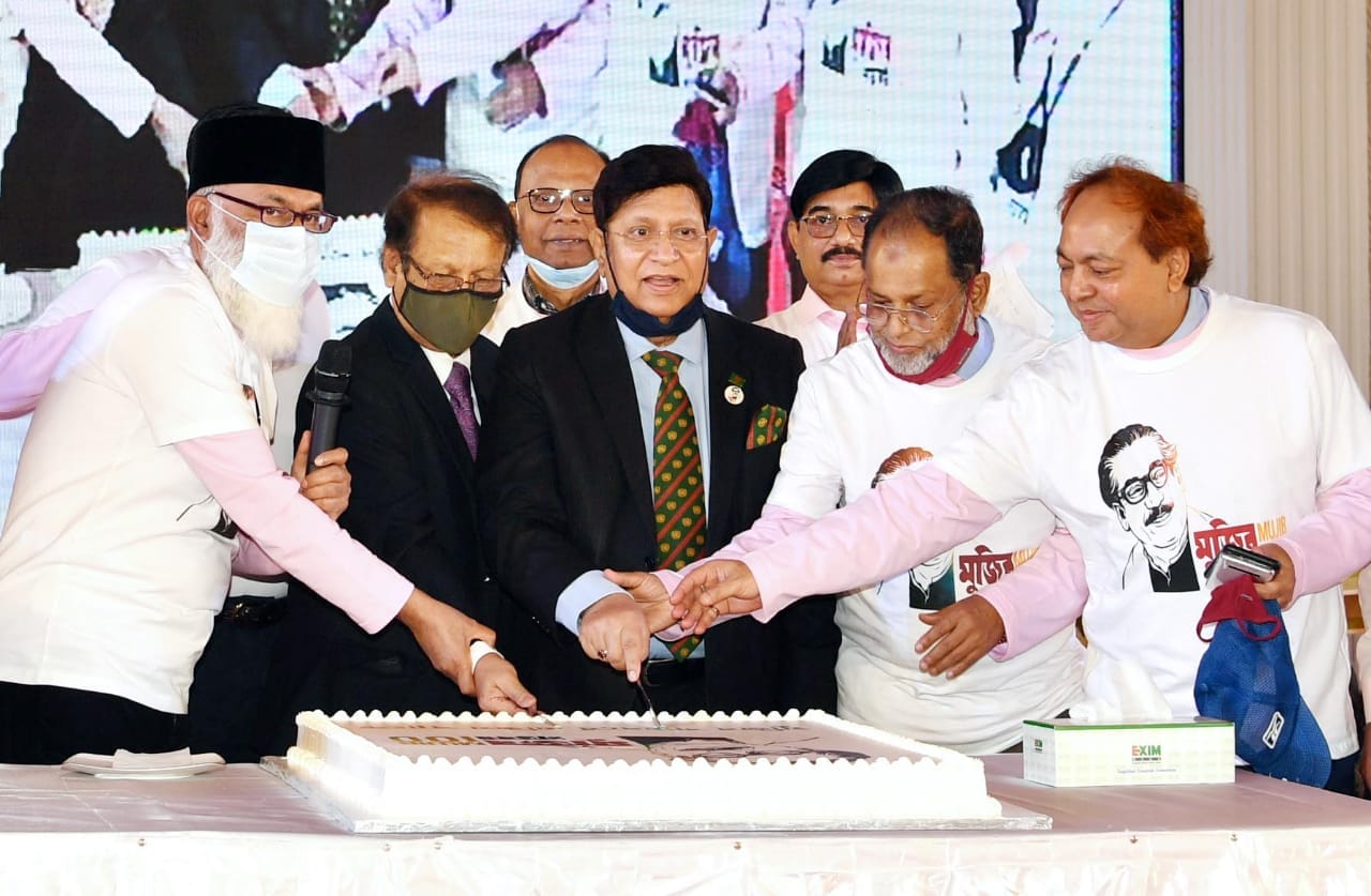 দেশের সফলতা তুলে ধরতে দেশি-বিদেশি গণমাধ্যমের প্রতি আহবান