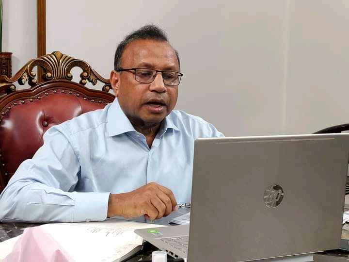 সমন্বয় ও ঐক্যবদ্ধ হয়ে কাজ করতে ভালোবাসতেন খসরু : এলজিআরডি মন্ত্রী