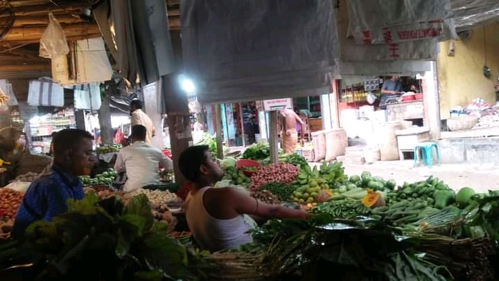 মণিরামপুরে পন্য-সামগ্রীর অস্বাভাবিক মূল্য বৃদ্ধি