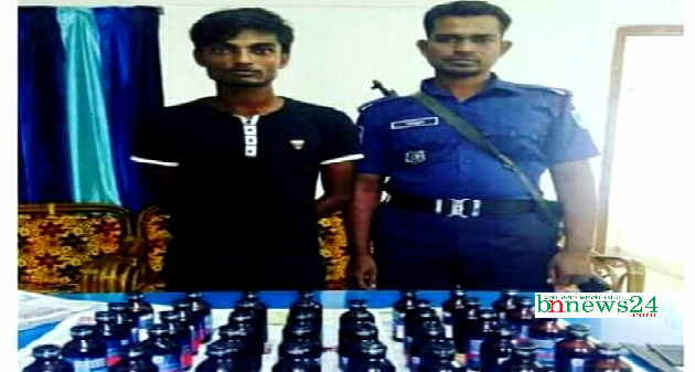 শার্শায় ফেনসিডিলসহ মাদক ব্যবসায়ী আটক