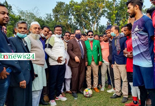 চৌগাছায় মাদক বিরোধী ফুটবলে ফতেপুর একাদশ চ্যাম্পিয়ন