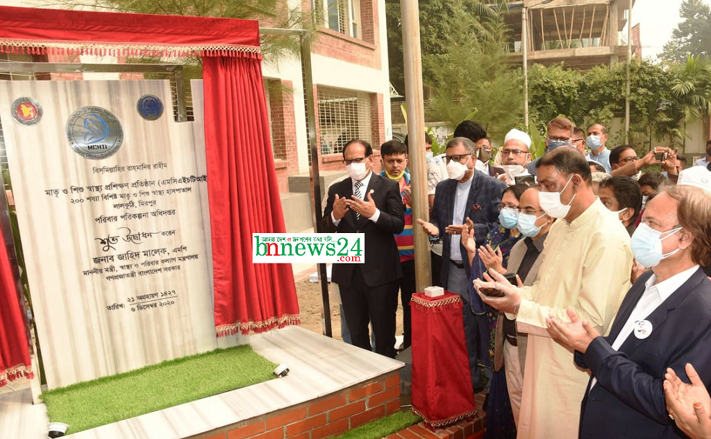 বঙ্গবন্ধুর ভাস্কর্য এদেশের মাটিতে হবেই : স্বাস্থ্যমন্ত্রী