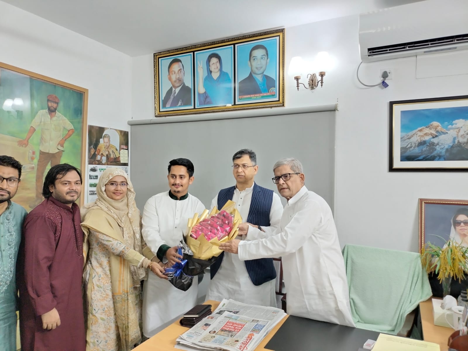 ফ্যাসিবাদবিরোধী জাতীয় ঐক্য ধরে রাখতে হবে: সালাহউদ্দিন