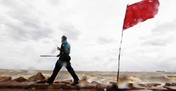 ঘূর্ণিঝড় ইয়াস : সমুদ্রবন্দরে ১ নম্বর সংকেত