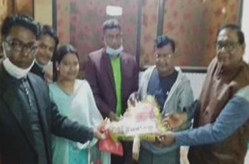 মণিরামপুর প্রেসক্লাব নেতৃবৃন্দের সঙ্গে দৈনিক কলম টিমের সৌজন্য সাক্ষাত