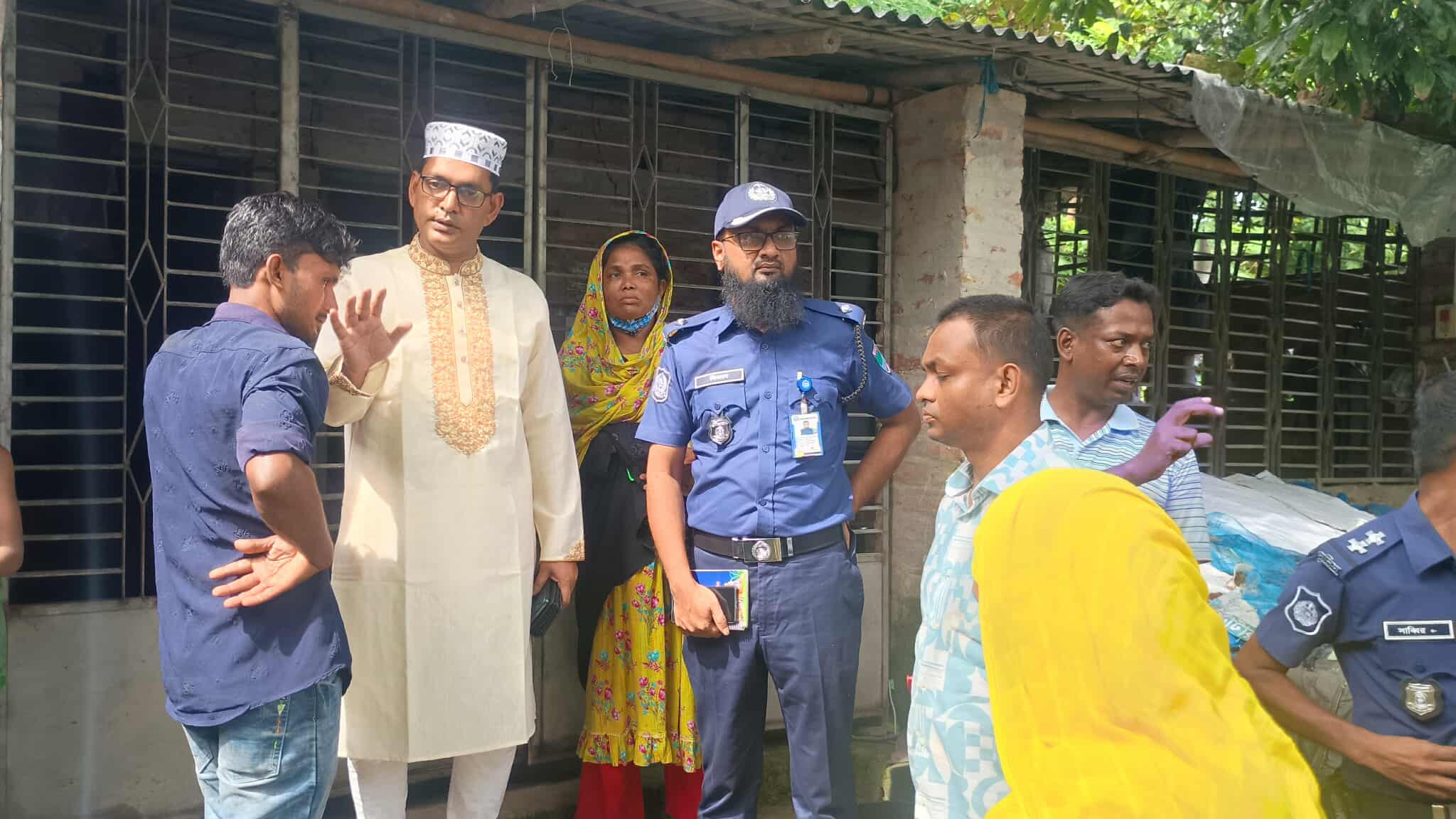 কালিগঞ্জে শিশু ধর্ষণের ঘটনায় আটক কিশোর গ্যাংয়ের তিন সদস্য 