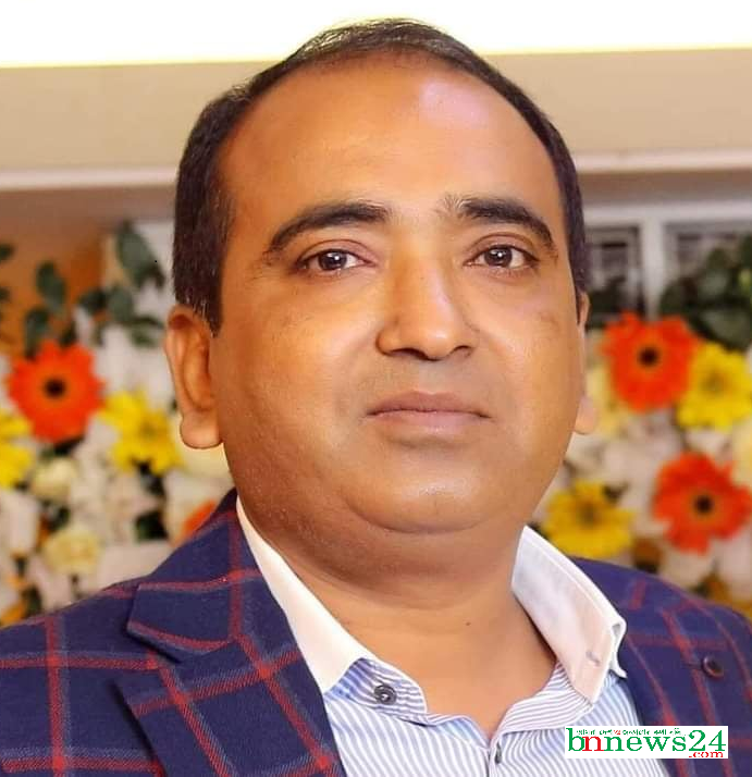 অসহায় কলেজ ছাত্রের চিকিৎসার দায়িত্ব নিলেন সংসদ সদস্য মুকুল