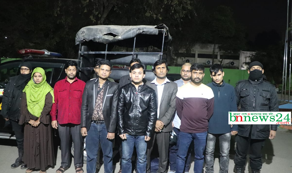 ভূঁইফোড় প্রতিষ্ঠান খুলে আধা শিক্ষিত বেকার-অস্বচ্ছলদের চাকুরীর প্রলোভন