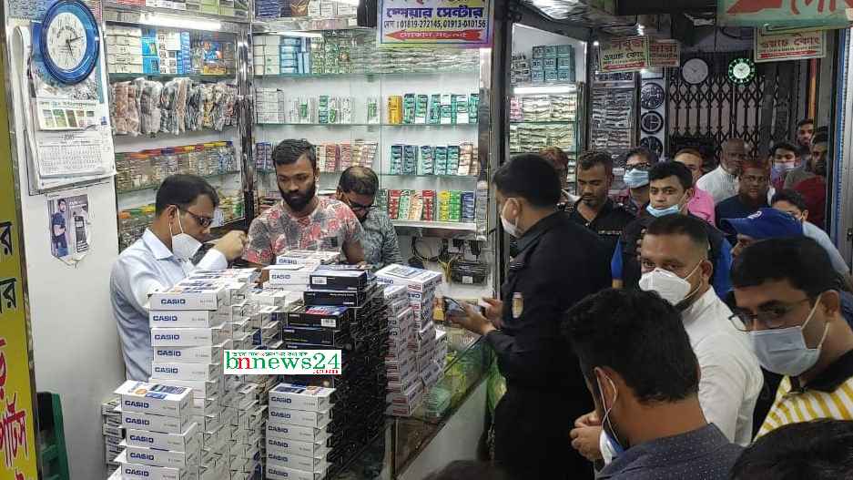 ক্যাসিও, সিটিজেনের নাম ব্যবহার করে নিম্নমানের ক্যালকুলেটর বিক্রয়ে ৭ প্রতিষ্ঠানকে ২৭ লাখ টাকা জরিমানা