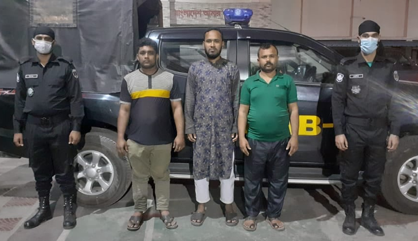 রাজধানীর নারী ও শিশু পাচারকারী চক্রের ৩ সদস্য গ্রেফতার