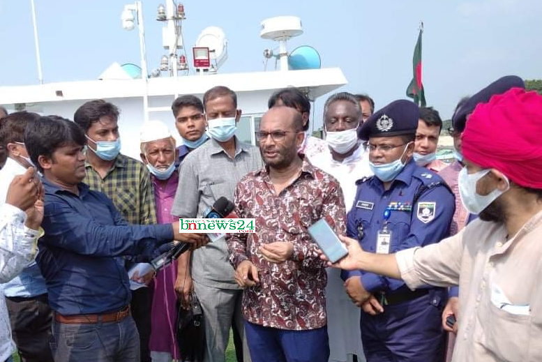 মা ইলিশ সংরক্ষণ অভিযানে মৎস্য ও প্রাণিসম্পদ মন্ত্রী শ ম রেজাউল