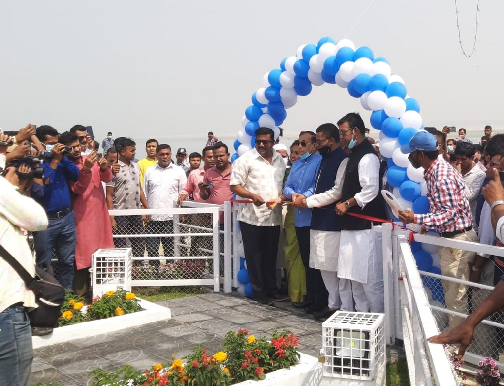 ম্যুরাল 