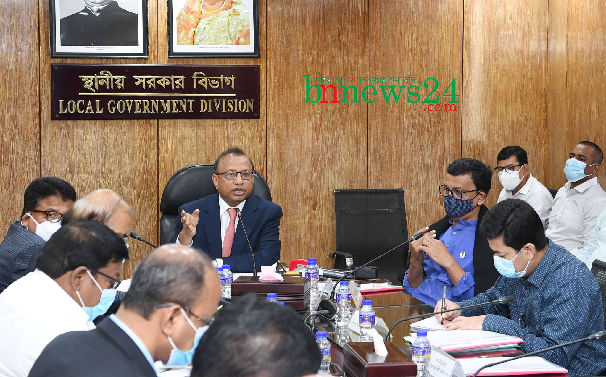 ‘নৌ চলাচলে বিঘ্ন ঘটায় এমন ব্রিজ ভেঙ্গে নতুন ব্রিজ করা হবে’