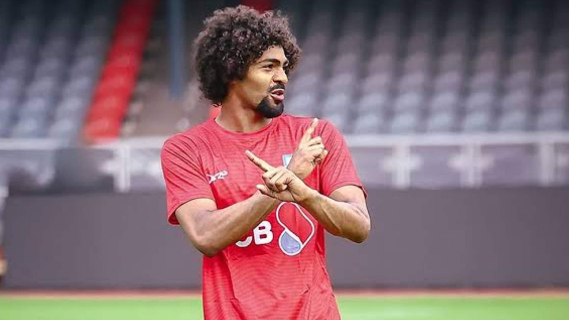 ফুটবলের নতুন ‘পোস্টার বয়’ হামজা রবির ব্র্যান্ড অ্যাম্বাসেডর