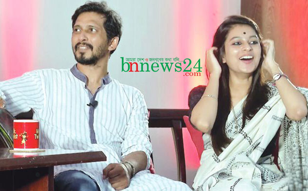 বউ নিয়ে দেশে ফিরলেন অর্ণব