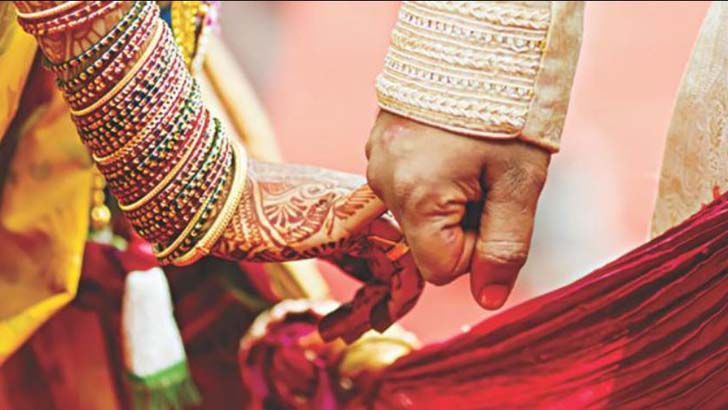 লকডাউনে বিয়ে-জন্মদিনের অনুষ্ঠানে নিষেধাজ্ঞা