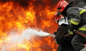 বনশ্রীতে ৭ তলা ভবনে আগুন