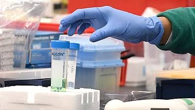 ভারতে টিকা উৎপাদনের কাঁচামাল রপ্তানিতে মার্কিন নিষেধাজ্ঞা