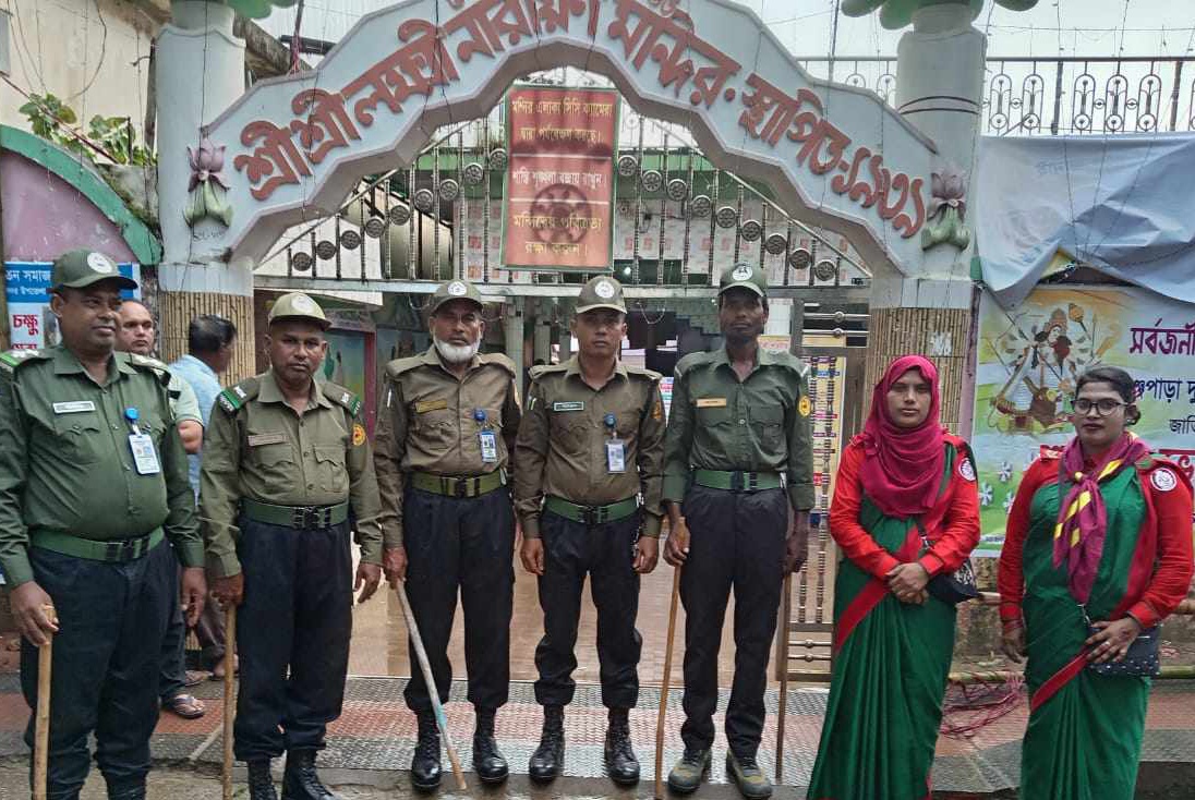 ৩১৫৭৬ পূজামণ্ডপের নিরাপত্তায় ২ লক্ষাধিক আনসার-ভিডিপি মোতায়েন