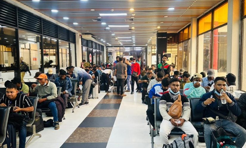 লিবিয়া থেকে দেশে ফিরলো আরও ৩১০ বাংলাদেশি