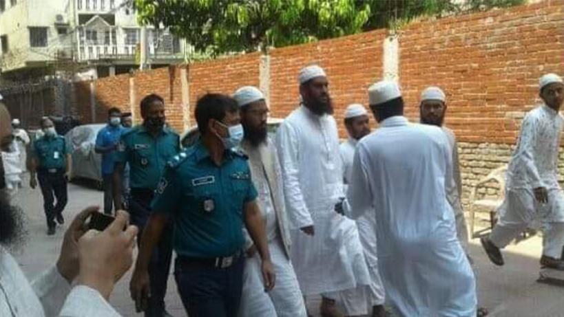 হেফাজত নেতা মামুনুল হক গ্রেপ্তার