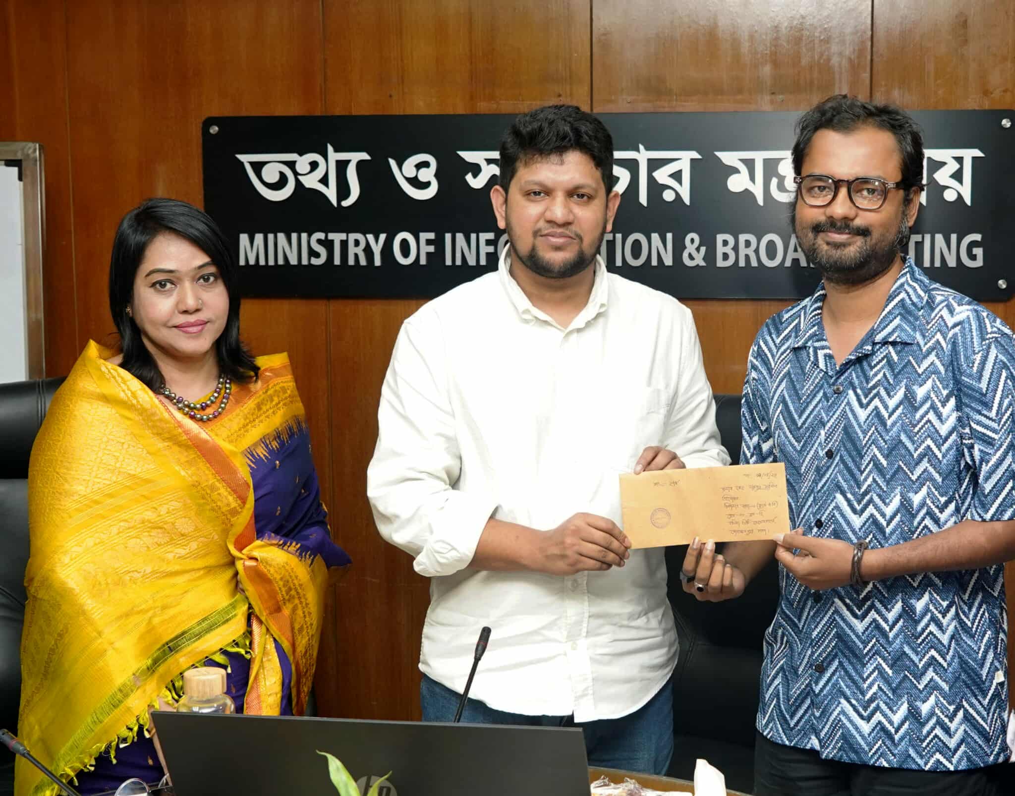 সরকারি অনুদানে নির্মাণাধীন চলচ্চিত্র মানোন্নয়নে সহযোগিতা করবে মন্ত্রণালয়: তথ্য উপদেষ্টা